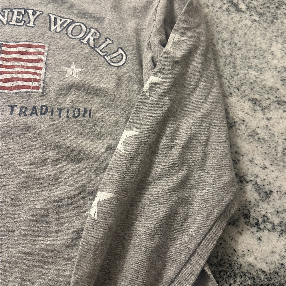 Vintage Walt Disney World‎ Long Sleeve Cotton Gray tshirt adult size XS - Picture 3 of 9